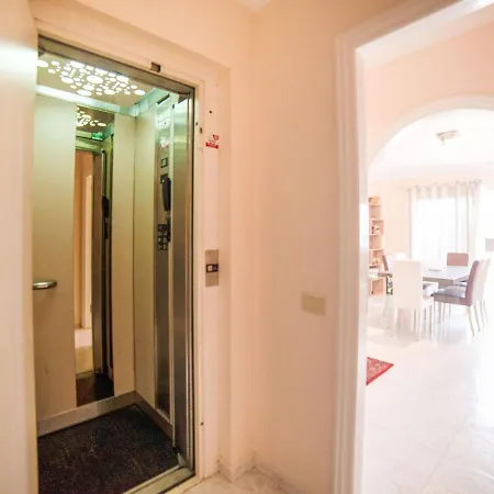 Appealing In With Private Pool